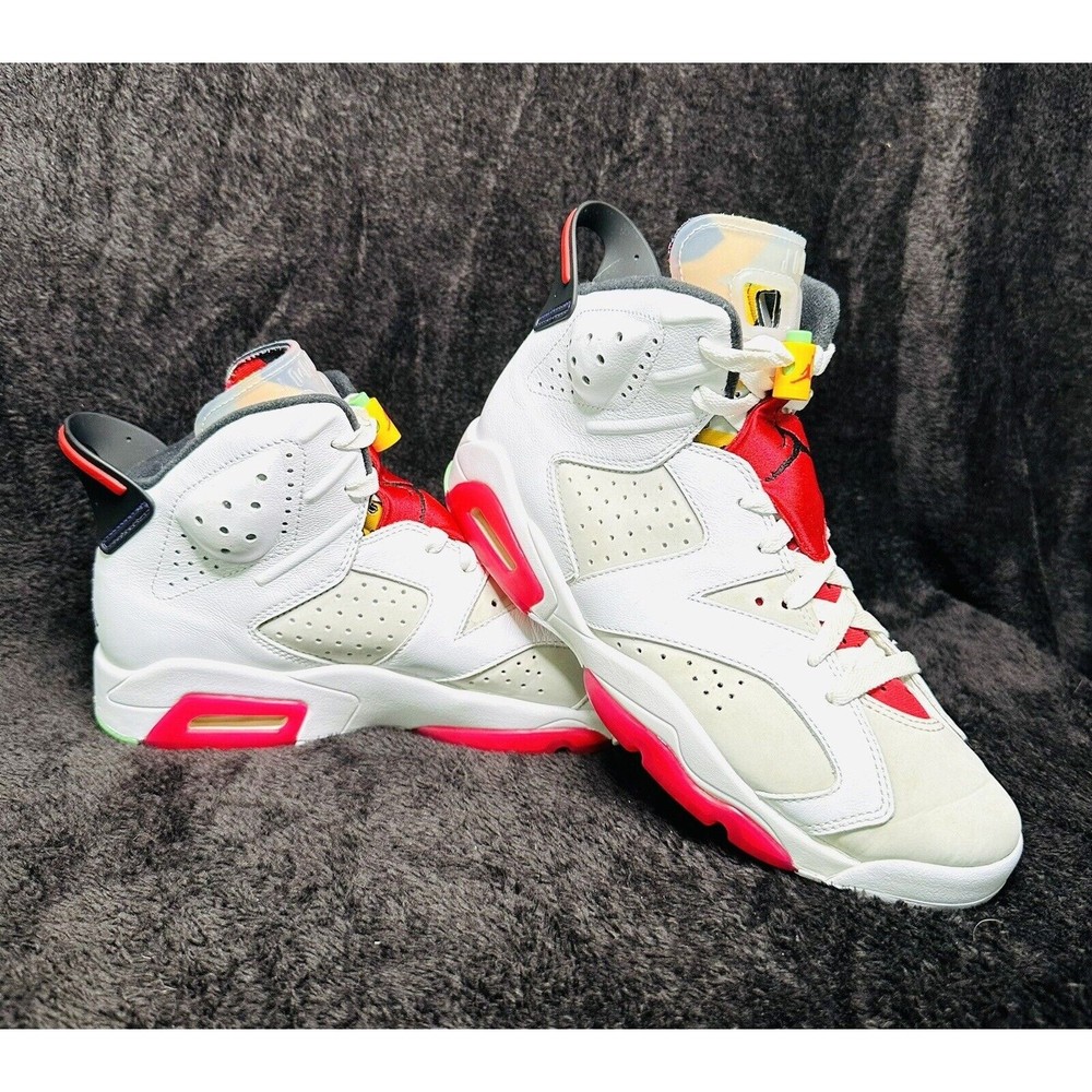 Size 8 Jordan 6 Retro Hare 2020 item 254